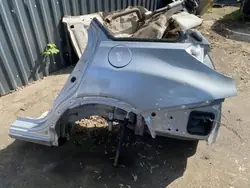 Painel lateral Honda OEM 252717 - Traseiro esquerdo Civic IX