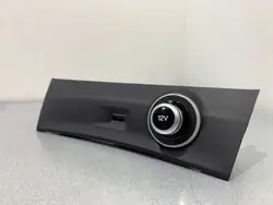 Alfa Romeo USB-Anschluss OEM 00505493820 - Gebraucht