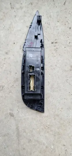 Interruttore finestrino Nissan Qashqai J11