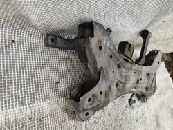 Subchasis delantero Hyundai IX35 OEM - Usado