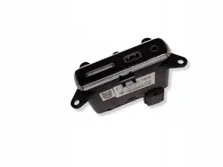 Lector USB SD OEM 68141322AA para Jeep Cherokee WK2