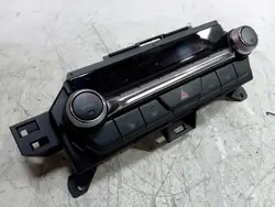 Painel de Controle de Climatização MAZDA CX-30 B0L7-61190