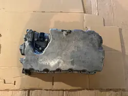 VW Oljetank 2.0 TDI Begagnad OEM 03L103603H
