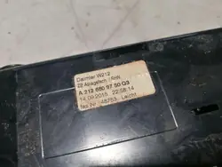 Mercedes W212 Aschenbecher Tunnel OEM A2126809750