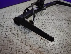VW Passat B6 Dragkrok OEM 3C0803880B - Begagnad