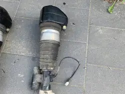 Amortisseur Avant OEM 1234567 pour BMW 7 G11 G12