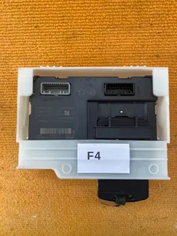 Módulo Leitor de Cartões Renault OEM 285904740R