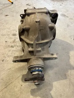 BMW 5 G31 540d LCI Differential Axel 9454755 BBT03026