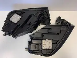AUDI Q5 80A Phare Xenon LED Gauche Droite
