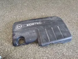 Cache couvercle moteur OEM 55581775 pour Opel Astra J