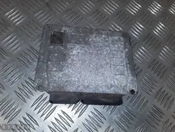 2005 VW Golf V ECU 1.6 Petrol 06A906033EN