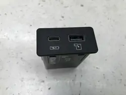 OEM 703000724AA USB-C latausportti Chery Omoda 5:lle
