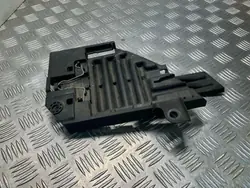 Soporte Faro Izquierdo Land Rover Discovery Sport OEM 00183541