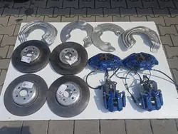 Bremsen-Satz OEM 6860911 Scheiben Bremszangen Beläge BMW Z4 G29