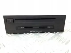 Skoda Octavia Mk3 CD/DVD-vaihtaja OEM 5E0035874A