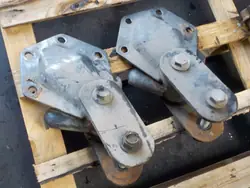OEM 7955N Etujousituksen kiinnike Iveco Stralisille