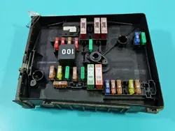 Fuse Box VW Touran I 1K0937125D 1207202179-E