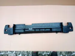 Audi Q8 etupuskurin absorboija OEM 4M8807550