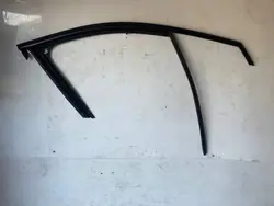 Türdichtungsrahmen Rechts Vorne Citroen C3 III OEM 9813201880
