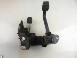 Kupplungs-Bremspedal OEM 8200672233 für Master III 2.3
