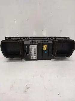 OEM 13265760 Radionäyttö tuuletusritilällä Opel Vectra
