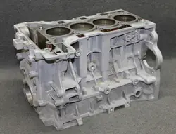 BMW F20 F30 F32 F10 F25 F15 N20 N26 Moottorilohko