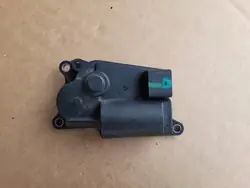 Aktiivinen pakoputken säädin OEM M8A2-9F646-AA