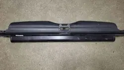 BMW 5 Touring E39 tavaratilan sälekaihdin OEM 8236357
