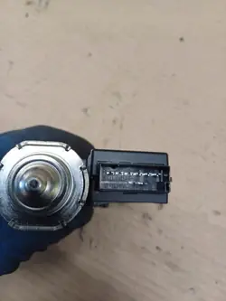 Moteur de toit ouvrant Opel Mokka OEM 50006585 - Occasion