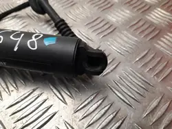 Gasfjäder OEM 8892891335 för Polestar 4 2025
