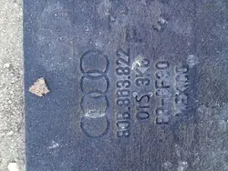 Växellådsskydd OEM 80B863822 för Audi Q5