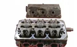 Culasse Moteur Chrysler Pacifica OEM 04792709AB Occasion
