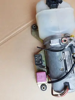 Mercedes R129 kattopumppu OEM 1298000548