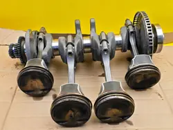 Volkswagen OE 050105189B Veivaxel - Begagnad