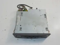 Radio Renault Clio II OEM 8200633621 - Usado