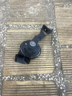 Buzina OEM 4G0951221 para Audi A6 A7 C7 - Usada