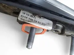 Poignée arrière gauche Mercedes-Benz M W166 A1668900393
