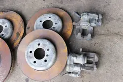 Ensemble de disques et étriers de frein BMW 5 F10 F11