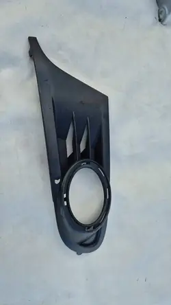 Griglia fendinebbia sinistra Volkswagen Golf VI 5K0853665