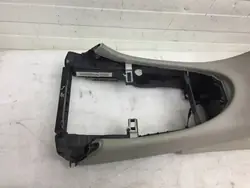Mercedes CLK A209 C209 tunnelikäsino harmaa OEM A2096802050