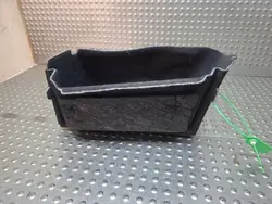 Vänster Bagageutrymmeslist OEM S26372693 Porsche Taycan