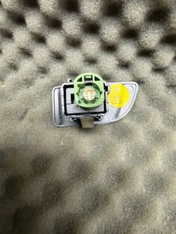 Prise USB OEM 8V1035726 pour Audi