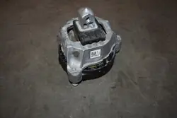 OEM 6877659 555 Vasen moottorin tuki BMW G01 G02