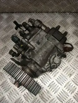 Bomba de injeção Opel Astra G 1.7B OEM 8971852423