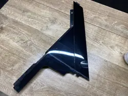 OEM J8A2254A43A Vänster Bakdörrlist Land Rover Velar