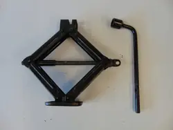 OEM HYUNDAI i10 1.1 07-13 hjulnyckel 21