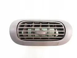 Vasen ilmanvaihtohila OEM 687615Z00 Nissan Questille