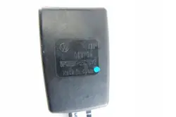 Bältesspänne OEM 5P0857755C vänster fram begagnad