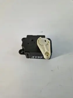 Moteur de volet Subaru OE T1007072ZB d'occasion