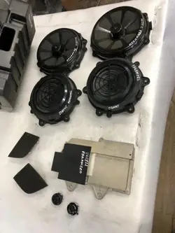 Porsche Soundsystem OEM 97064556503 für Panamera